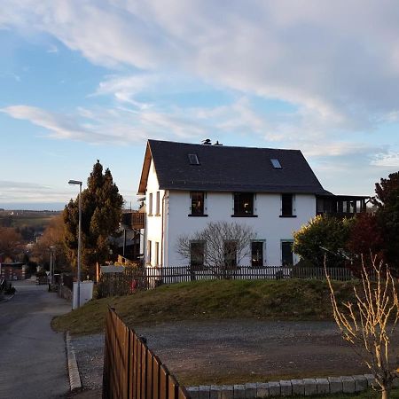 Familienfreundliche Ferienwohnung Erzgebirge ชเนแบร์ก ภายนอก รูปภาพ