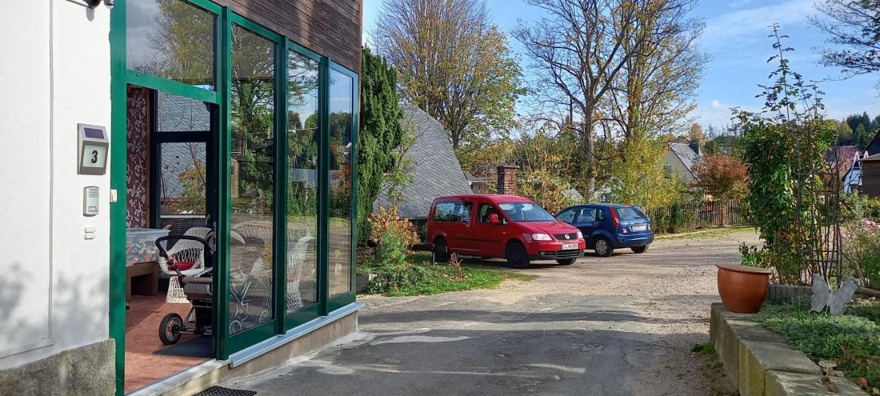 Familienfreundliche Ferienwohnung Erzgebirge ชเนแบร์ก ภายนอก รูปภาพ
